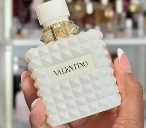 Valentino Donna Born in Roma Ivory Eau de Parfum for Women